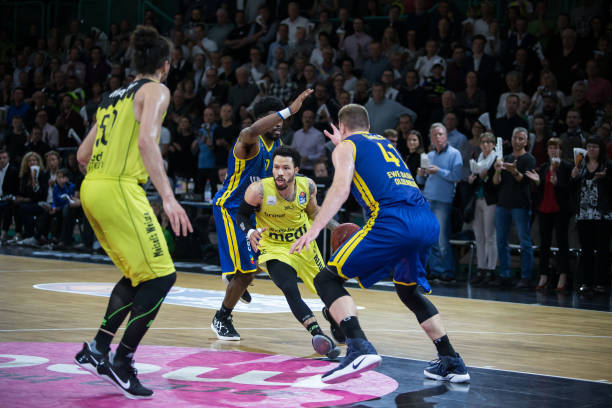 面的技战术 面的技战术